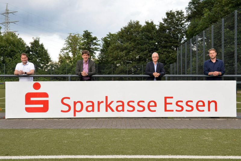 Sparkasse Essen bleibt Sponsor der Spielvereinigung Schonnebeck post thumbnail image